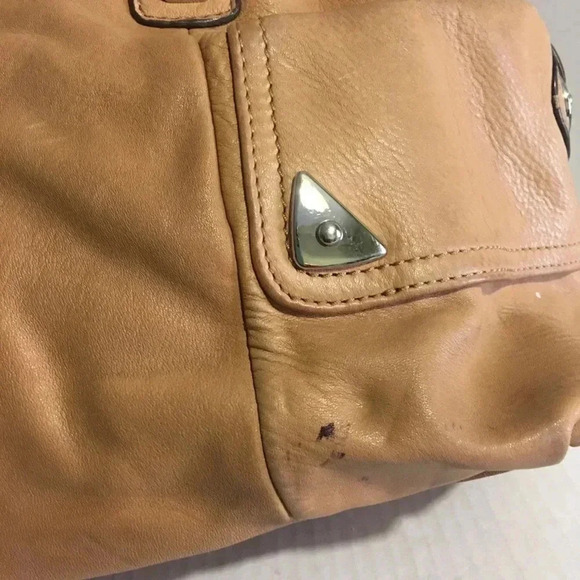 B. Makowsky Brown leather hobo handbag - Picture 3 of 8